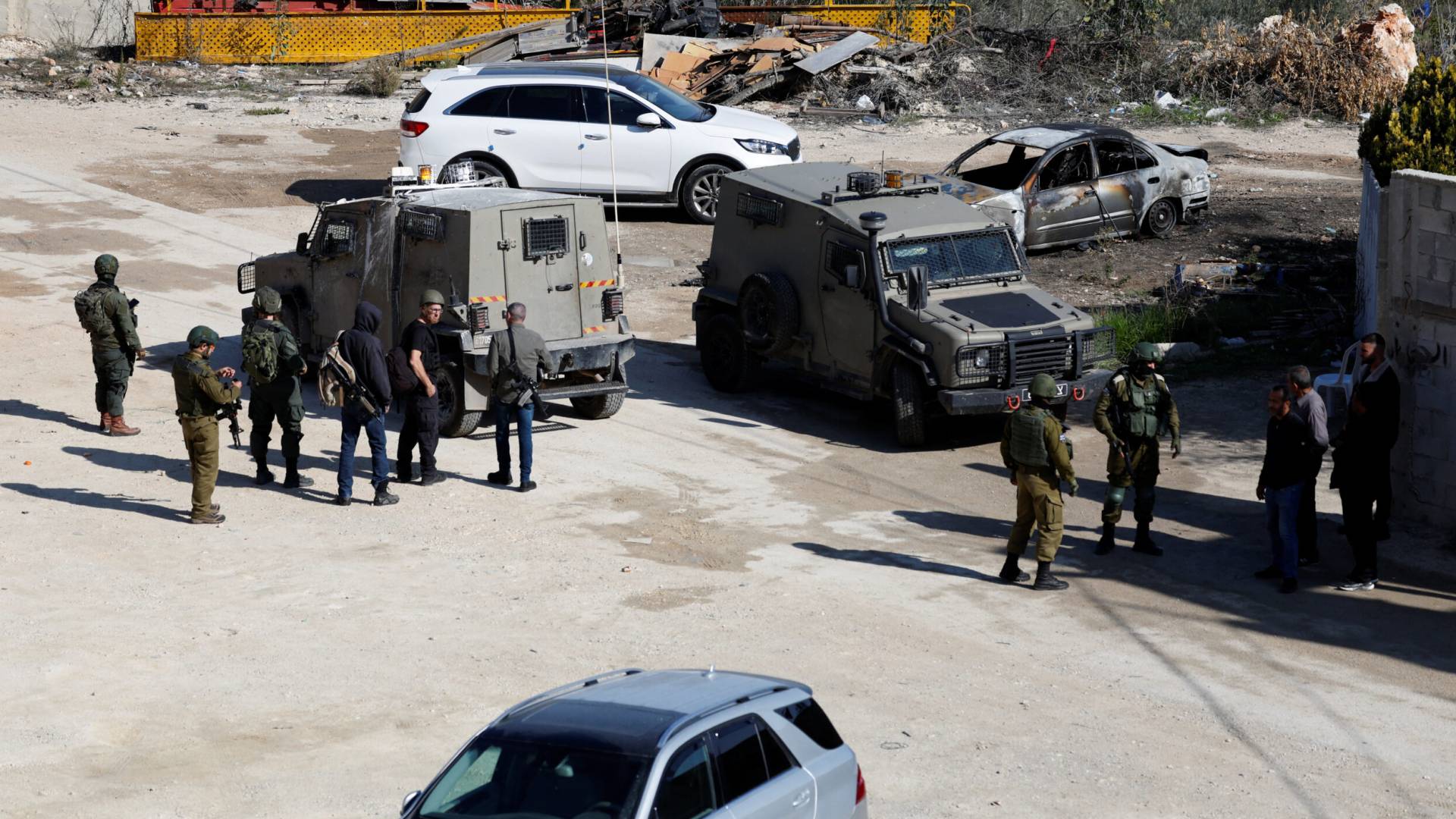 رؤيا الإخباري | جيش الاحتلال يعلن إجراء مناورات عسكرية في الضفة الغربية الإثنين