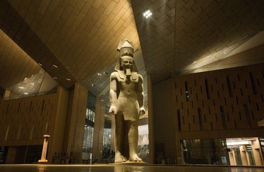 القبض على داعية إسلامي شهير في مصر بعد هجومه على المتحف الكبير