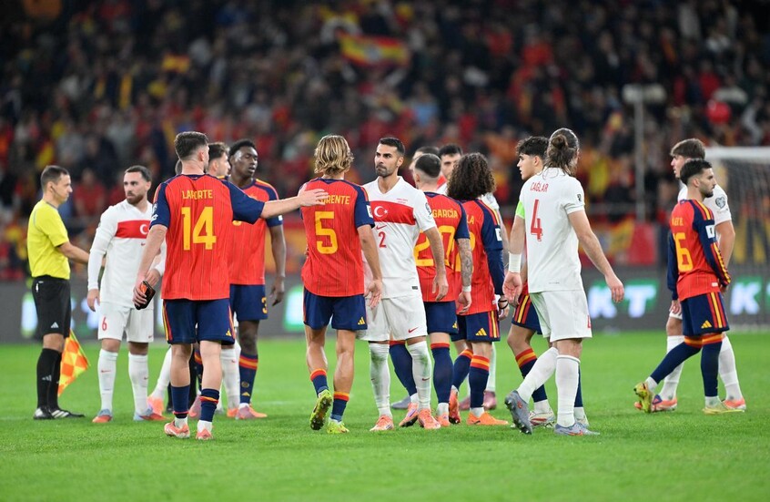 العثور على مقتنيات المنتخب التركي المسروقة بعد مباراة إسبانيا