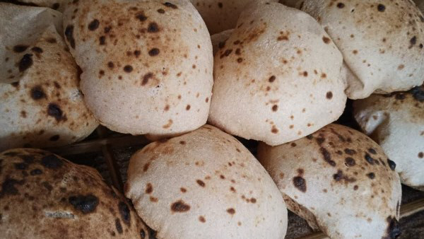 بعد ارتفاع تكاليف الإنتاج.. التموين تعلن مصير سعر رغيف الخبز المدعم