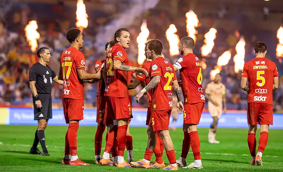 موعد مباراة الخلود ضد القادسية والقناة الناقلة في دوري روشن السعودي