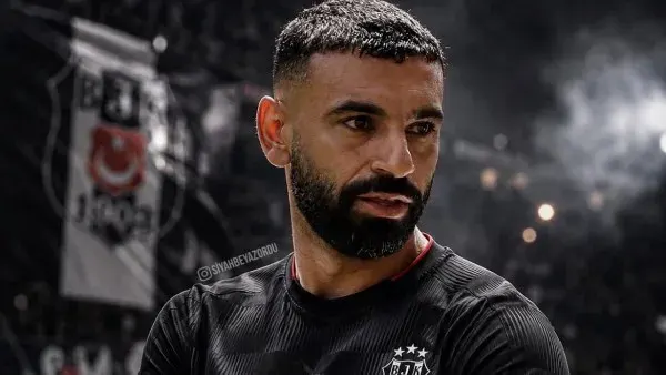 هل ينتقل محمد صلاح إلى الدوري التركي؟.. تقارير تكشف تحركات بشكتاش