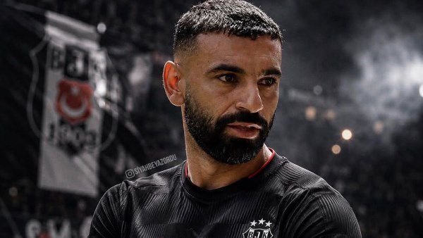 هل ينتقل محمد صلاح إلى الدوري التركي؟.. تقارير تكشف تحركات بشكتاش