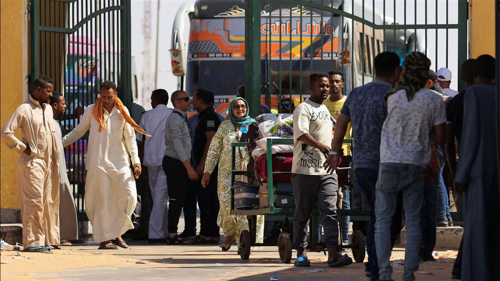قرار جديد من الحكومة بشأن الأجانب المقيمين بصورة غير شرعية في مصر
