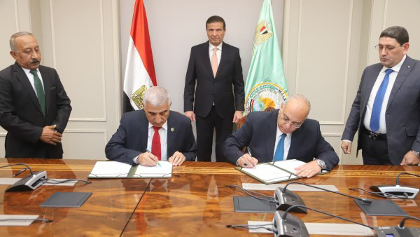 مصر توقع مشروعين مع “أكساد” لدعم الأمن الغذائي ومواجهة التغيرات المناخية