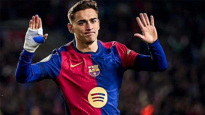 عودة قوية لجافي في تدريبات برشلونة بعد غياب طويل بسبب الإصابة