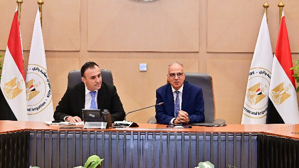مصر وأوزبكستان تبحثان تعزيز التعاون في إدارة الموارد المائية والتحول الرقمي