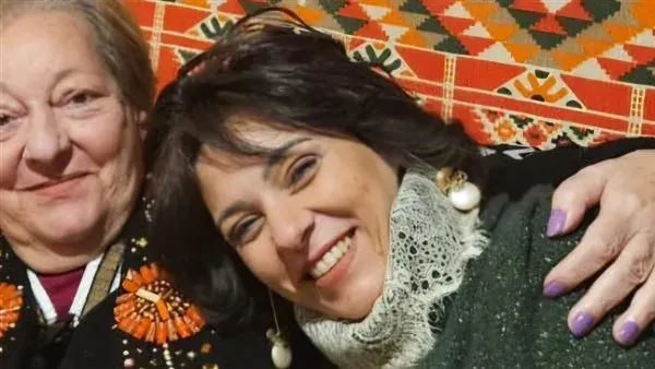 وفاة والدة الفنانة نورهان وتشييع الجنازة بالإسكندرية.. والعزاء يقتصر على الهاتف