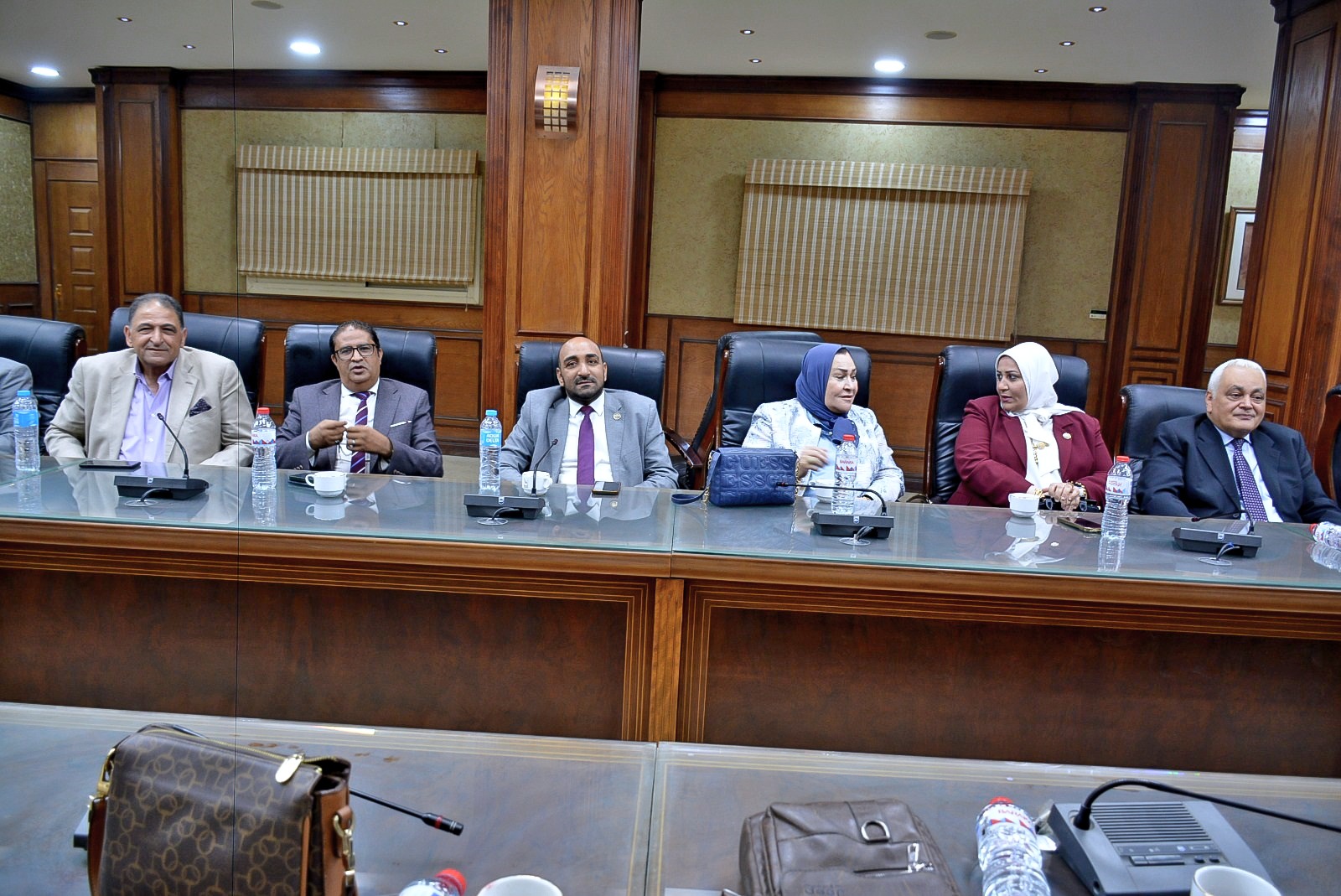 أعضاء الهيئة البرلمانية لحزب مستقبل وطن وهيئة مكتب الحزب يهنئون محافظ سوهاج