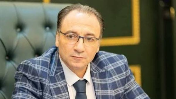 السجن 10 سنوات وغرامة 3 ملايين جنيه لـ أيمن حامد مستريح البيض وشركائه في قضية توظيف أموال
