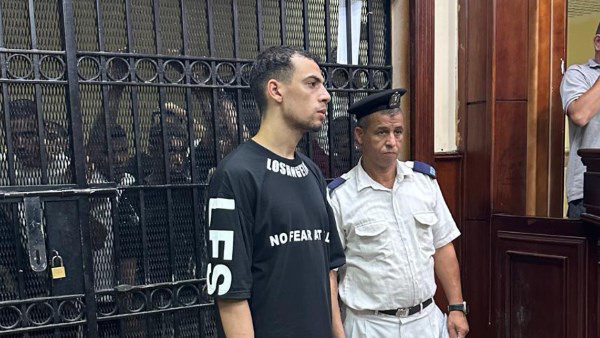 إحالة عامل للمحاكمة الجنائية بتهمة التحرش بفتاة في الطالبية