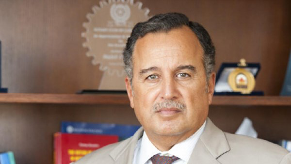 نبيل فهمي يتسلم مهام الأمين العام لجامعة الدول العربية رسميًا.. ويحدد أولويات المرحلة المقبلة