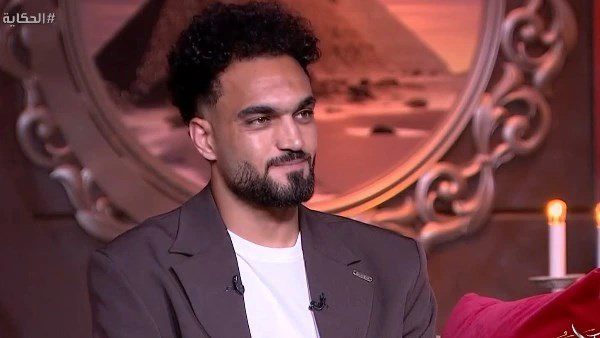 من النوم في الشارع إلى التألق في كأس العالم.. مصطفى زيكو يروي رحلة كفاح صنعت نجمًا في منتخب مصر