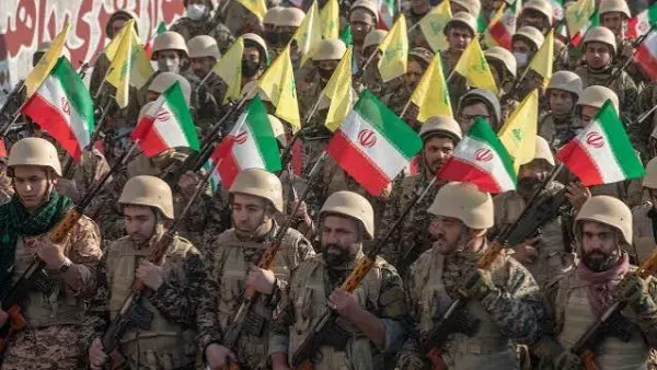 الحرس الثوري الإيراني يهدد القوات الأمريكية: إيران ستتحول إلى «مسلخ» إذا نفذتم عملية برية