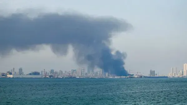 انفجار في غرفة محرك ناقلة نفط بمضيق هرمز.. إيران تكشف تفاصيل اصطدامها بلغم بحري
