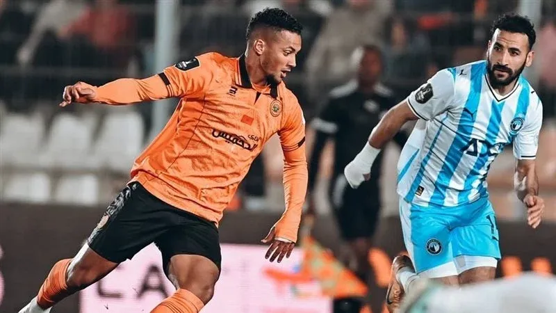 زلاكة يضرب بقوة.. نتيجة الشوط الأول لمباراة بيراميدز ونهضة بركان في دوري أبطال إفريقيا