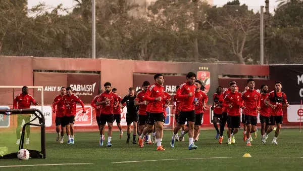 تعرف على موعد مباراة الأهلي ضد سموحة والقنوات الناقلة بالدوري المصري 2025/2026