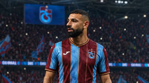 بعد انضمامه إلى طرابزون سبور.. محمد صلاح يفاجئ الجميع بقرار جديد
