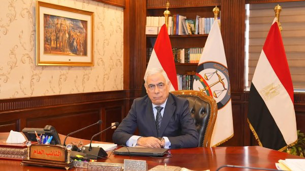 النائب العام ينعى شهداء الحماية المدنية في حريق منشأة ناصر.. ويؤكد: ضحوا بأرواحهم أثناء أداء الواجب