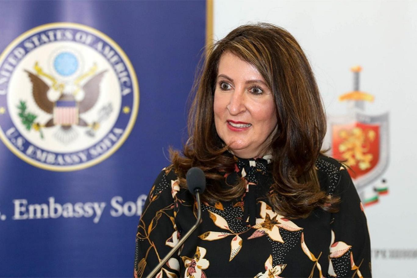 لاجئة من كردستان العراق سفيرة للولايات المتحدة بالقاهرة | اندبندنت عربية