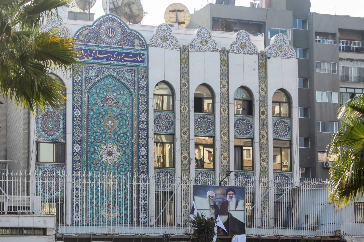 اقتحام السفارة الإيرانية في دمشق