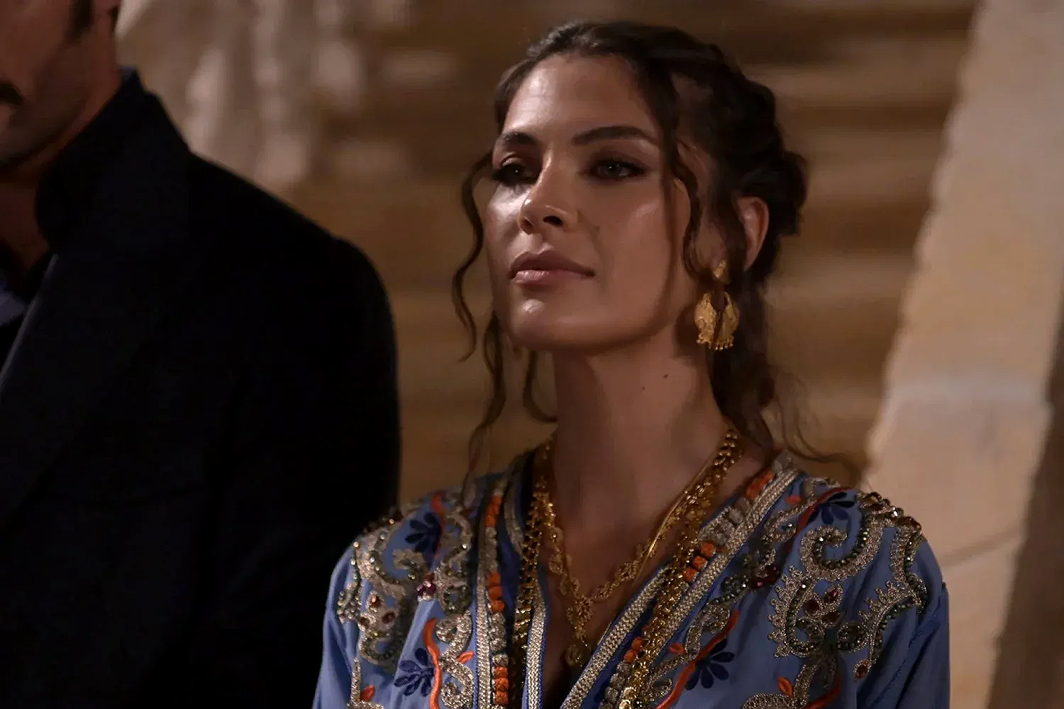 شاهد مسلسل الخليفة الحلقة 19.. كذبة الحمل تنقلب إلى فخ قاتل ومؤامرات تهدد الجميع