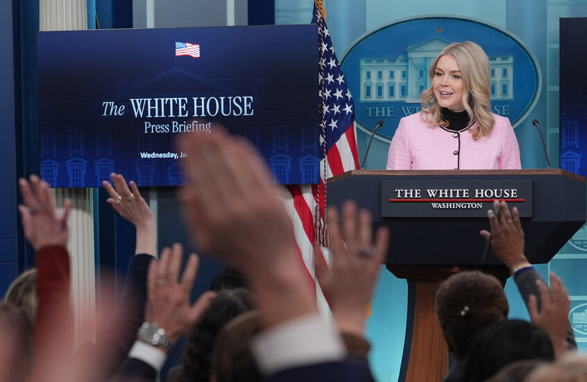 الأطماع تتكشف في نفط فنزويلا: البيت الأبيض يعلن تحويل عائدات النفط إلى حسابات أمريكية