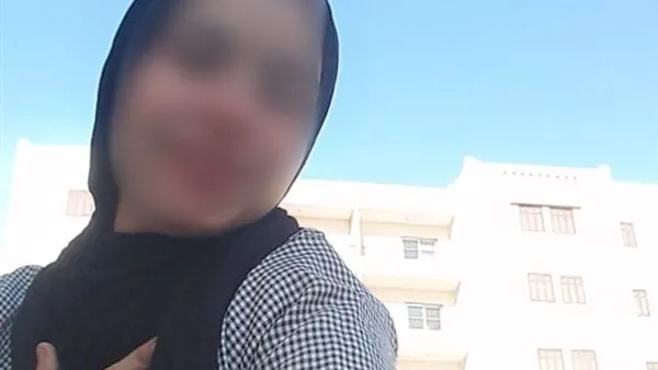 واقعة مفجعة في قوص.. تجديد حبس عامل متهم بوفاة ابنته جوعًا