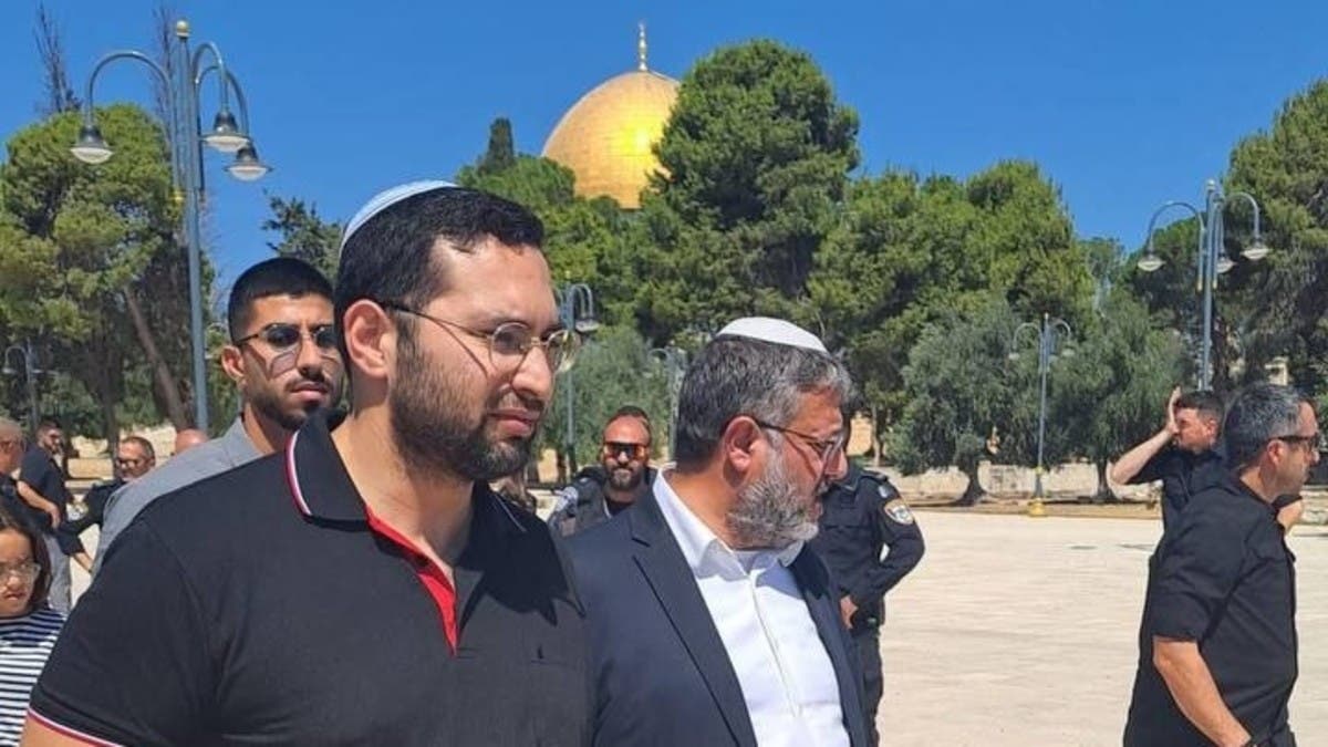 بن غفير يقتحم المسجد الأقصى.. برفقة كبار الضباط