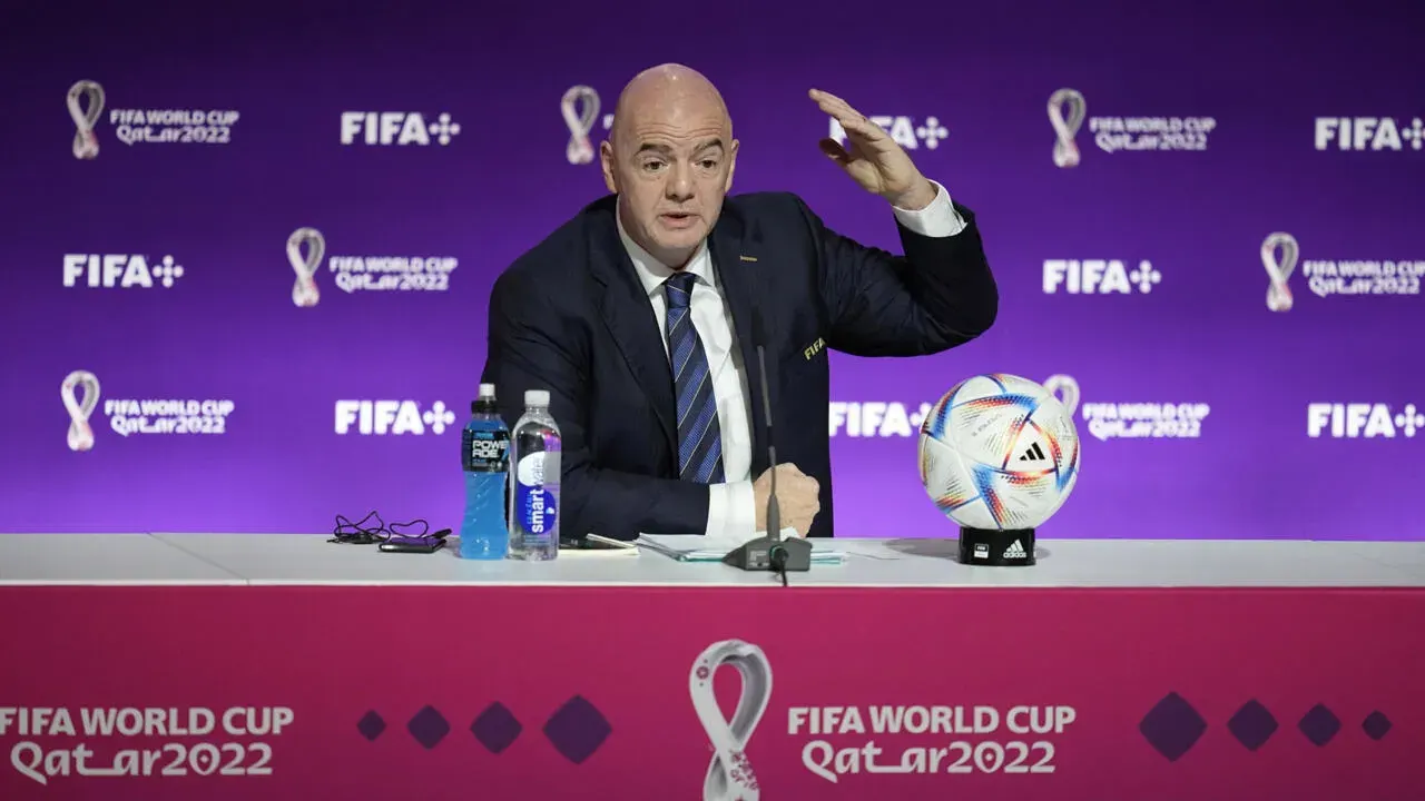 الفيفا يعلن إطلاق كأس العالم للأندية بـ 32 فريقا في 2025 والمغرب يستضيف نسخة 2023 بصيغتها الحالية