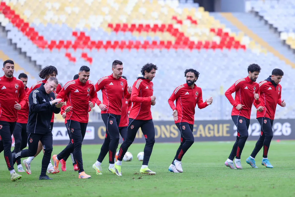 استاد برج العرب يشهد المواجهة الحاسمة.. الأهلي يستضيف يانج أفريكانز التنزاني في صراع الصدارة