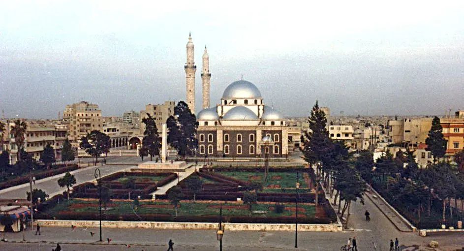 Khalid ibn al-Walid Mosque - Wikipedia