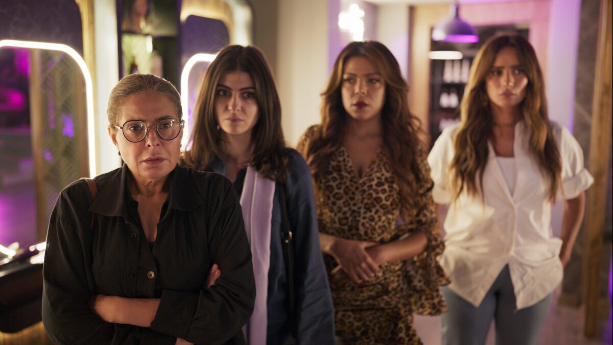 ما هي قصة فيلم بنات الباشا؟ ومن هم أبطاله؟ - هاربرز بازار