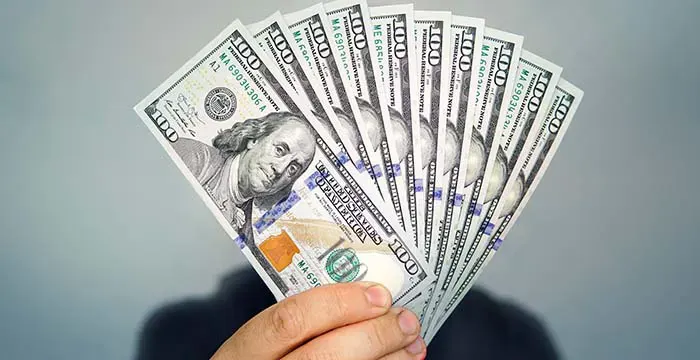 سعر الدولار اليوم الثلاثاء 6 أكتوبر 2026.. الأخضر بكام في البنوك؟