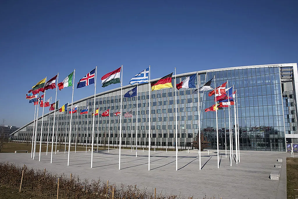 أزمة واختبار مصيري لحلف الناتو :تحذير دنماركي غير مسبوق من سيناريو «فنزويلا»