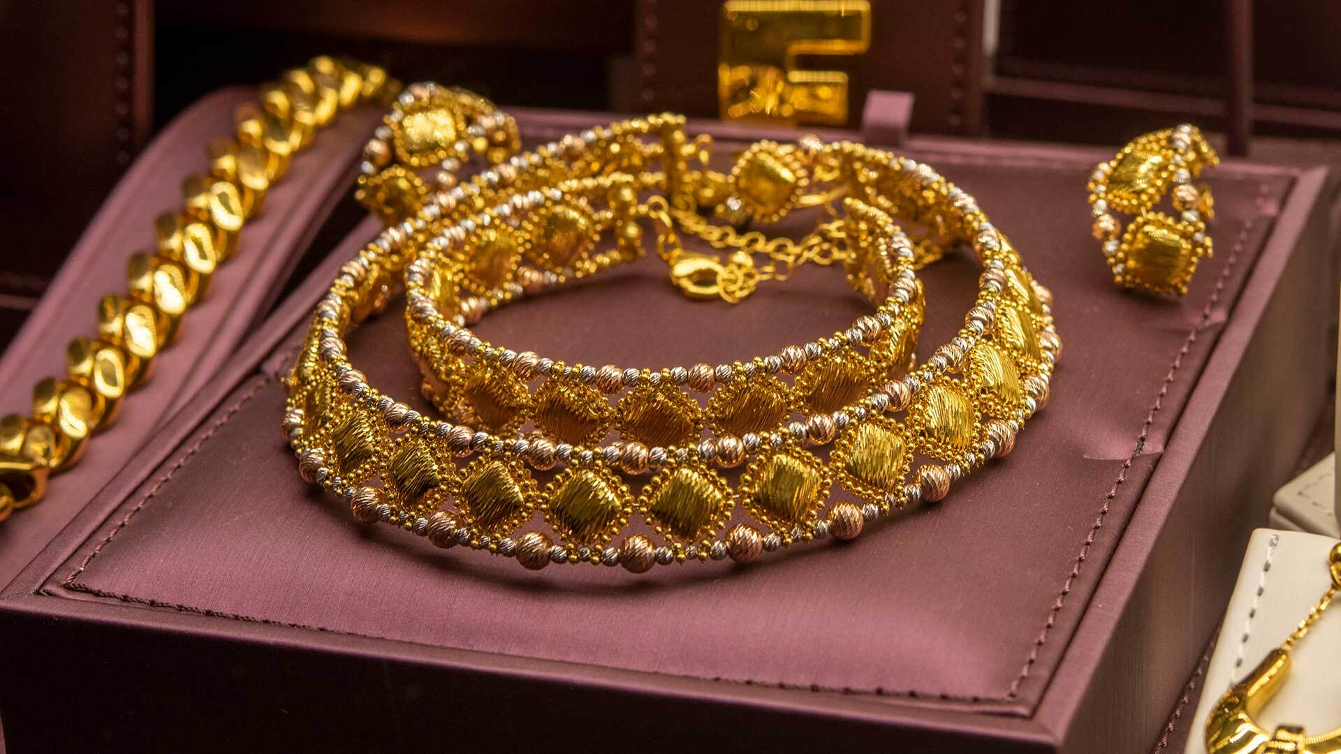 سعر الذهب اليوم الثلاثاء في مصر.. استقرار بعد هبوط مفاجئ أمس - موقع الحرية  الإخباري