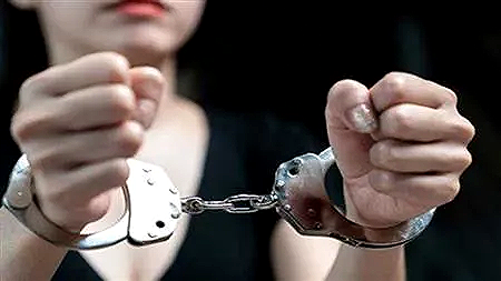 علاقة غير شرعية .. تفاصيل العثور على رضيعة بجوار مزلقان تل روزن