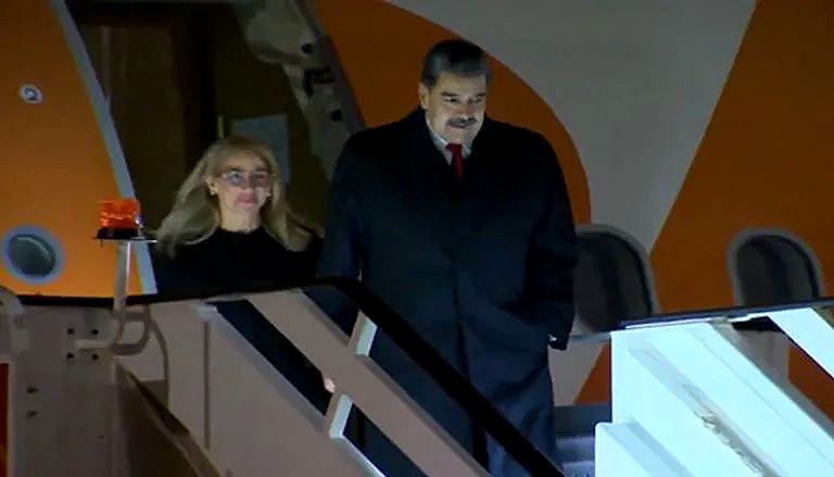 صفقة الملايين وخيانة من الداخل؟ كيف سُلِّم مادورو لواشنطن