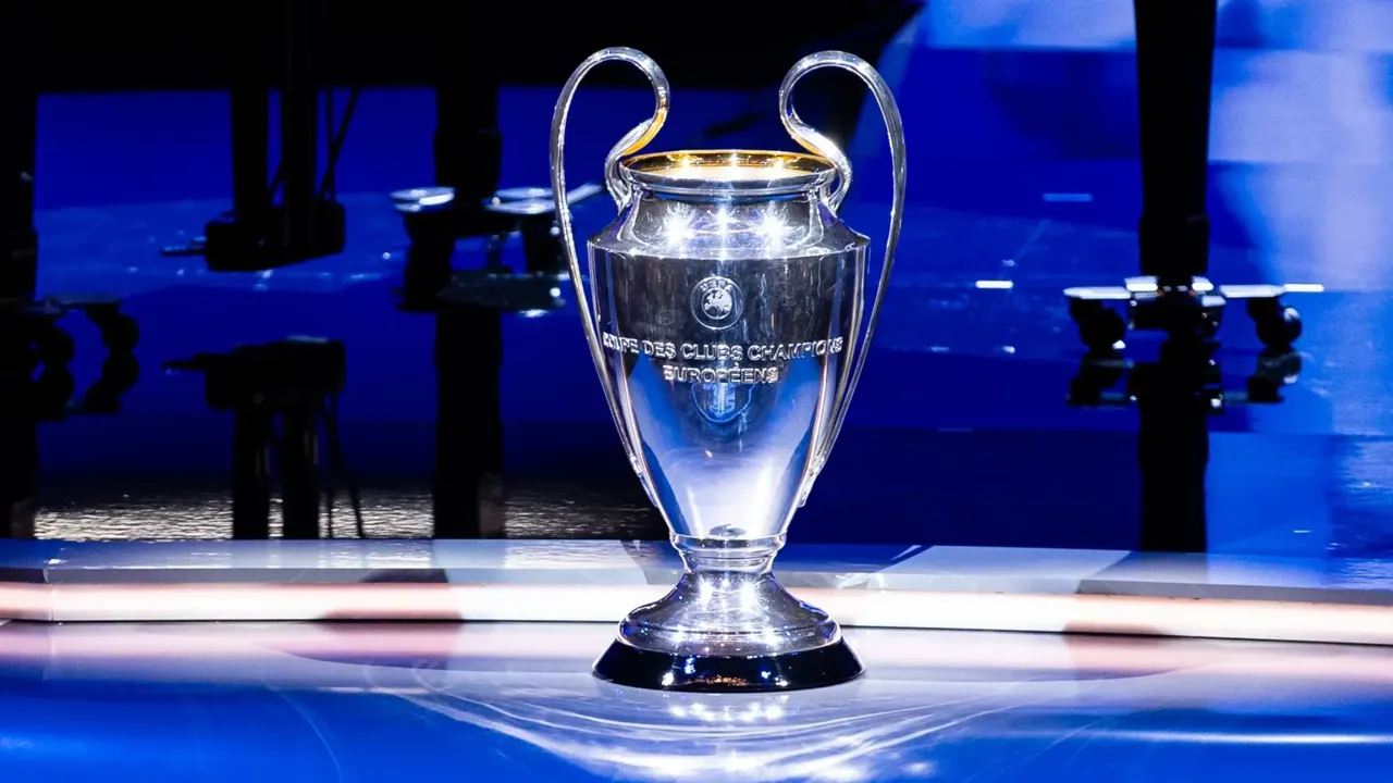 يويفا يُعلن مواعيد ملحق دور 16 الأبطال: ريال مدريد يستضيف بنفيكا 25 فبراير
