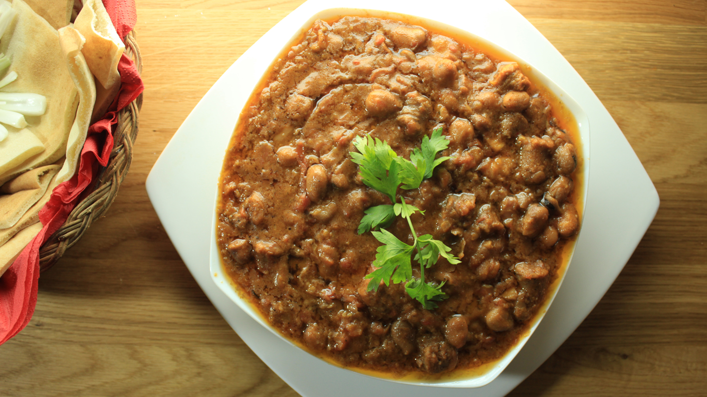 طاقة متواصلة ونشاط طوال النهار..أهمية تناول الفول للصائمين في رمضان