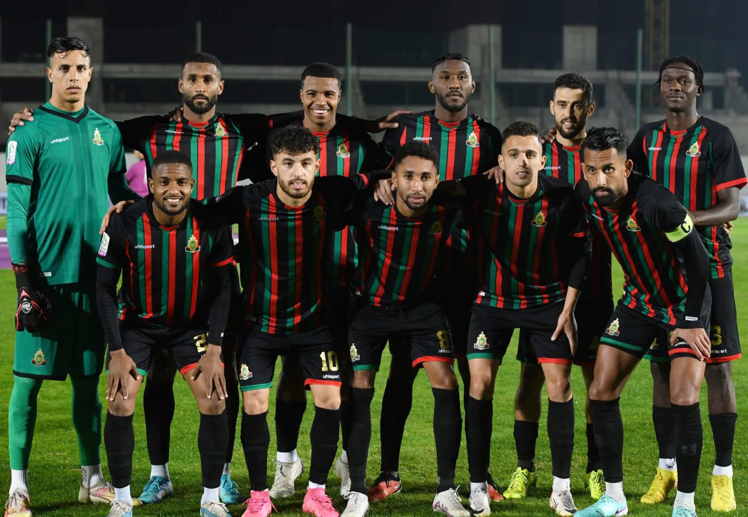 مواجهة نارية تجمع شبيبة القبائل والجيش الملكي في دوري أبطال أفريقيا