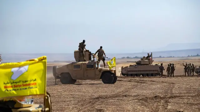 قسد: ماذا نعرف عن قوات سوريا الديمقراطية وقائدها مظلوم عبدي؟ - BBC News عربي