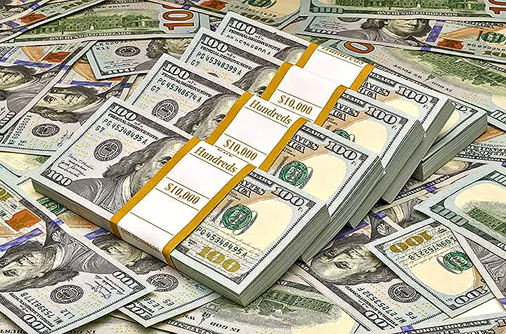 انخفاض متواصل.. مفاجأة في سعر الدولار اليوم الخميس 8 يناير 2026 بمنتصف التعاملات