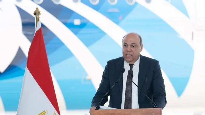 خطوة جديدة نحو الطيران الأخضر.. وزير الطيران يشهد اتفاقية «CO2 Connect»