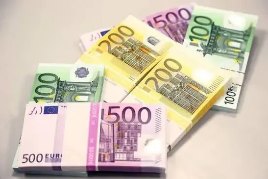اليورو بكام النهارده؟.. سعر العملة الأوروبية اليوم الأحد 25 أكتوبر 2026 في البنوك