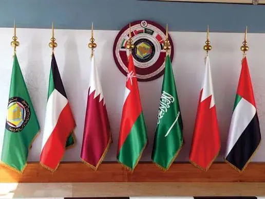 مجلس التعاون الخليجي يعلن موقفًا حاسمًا تجاه الهجمات الحوثية على السعودية
