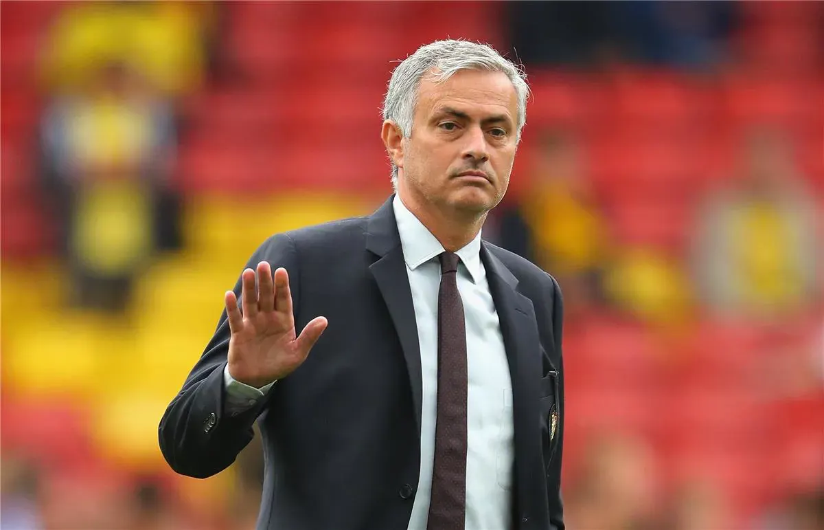 مورينيو يواجه ريال مدريد: الأستاذ أمام تلميذه أربيلوا في معركة مصيرية بدوري الأبطال