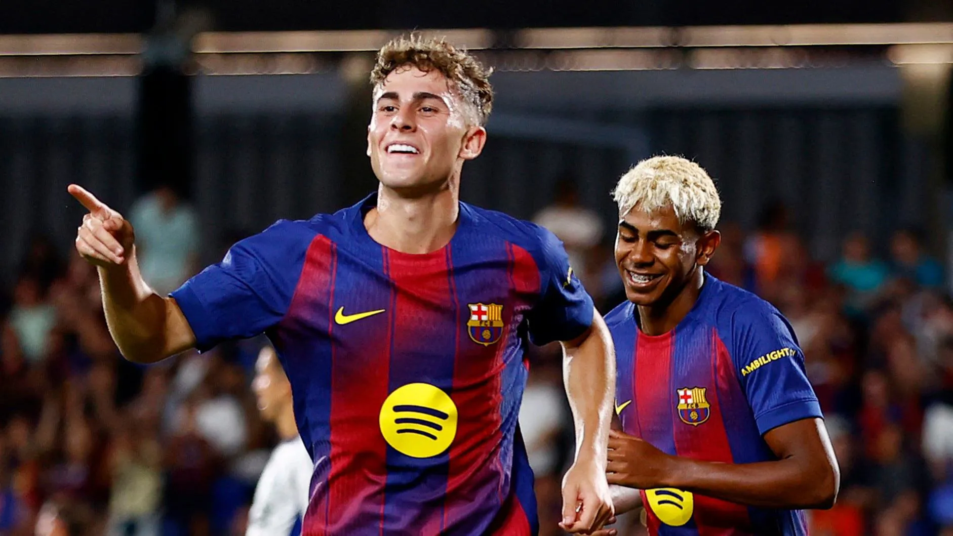 برشلونة يُسرع الخطى: مفاوضات حاسمة لتمديد عقد فيرمين لوبيز وربطه بالمستقبل