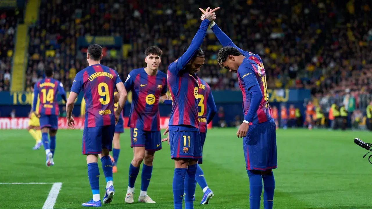 برشلونة يتأهل مباشرة لدور 16 برباعية مذهلة على كوبنهاجن: ليفاندوفسكي ويامال يقودان العودة