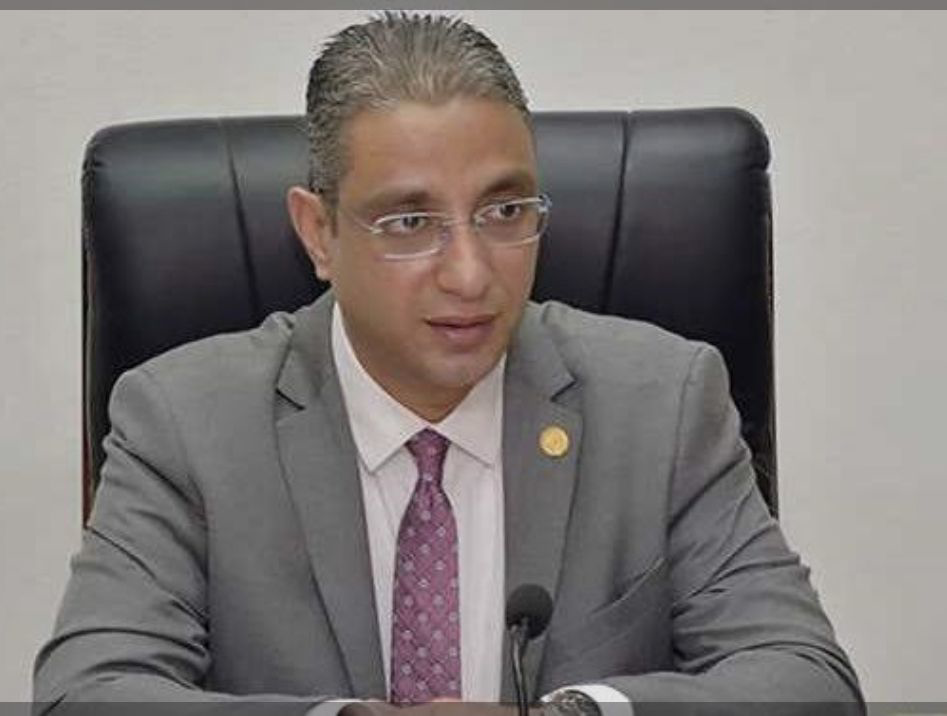 محافظ الجيزة الجديد يفتح الملفات الشائكة.. إشغالات ونظافة وتقييم شامل للقيادات